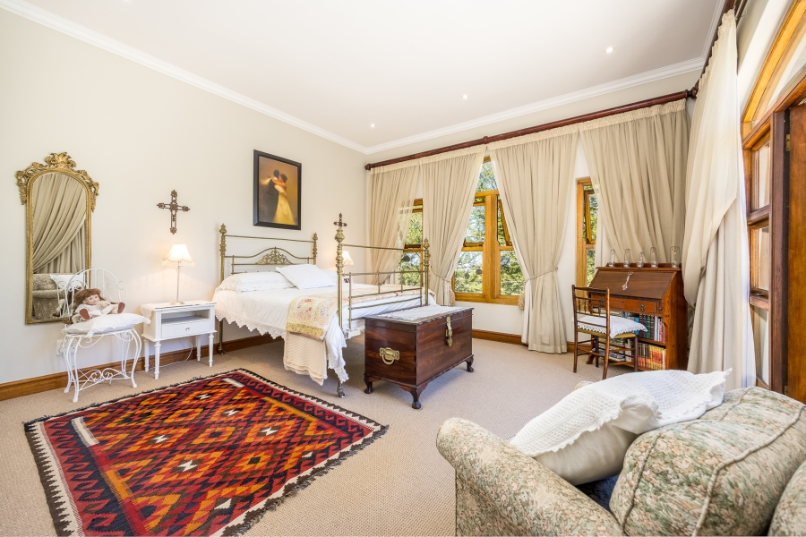 5 Bedroom Property for Sale in Klein Zevenwacht Western Cape